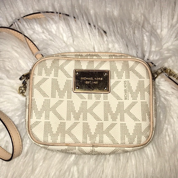 KORS Michael Kors Handbags - michael kors crossbody